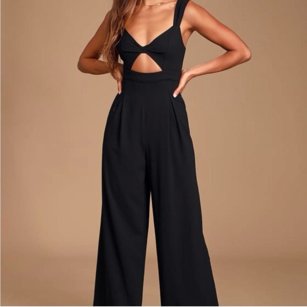 NWT Elegant Black Cutout Jumpsuit with wide leg - Picture 2 of 15